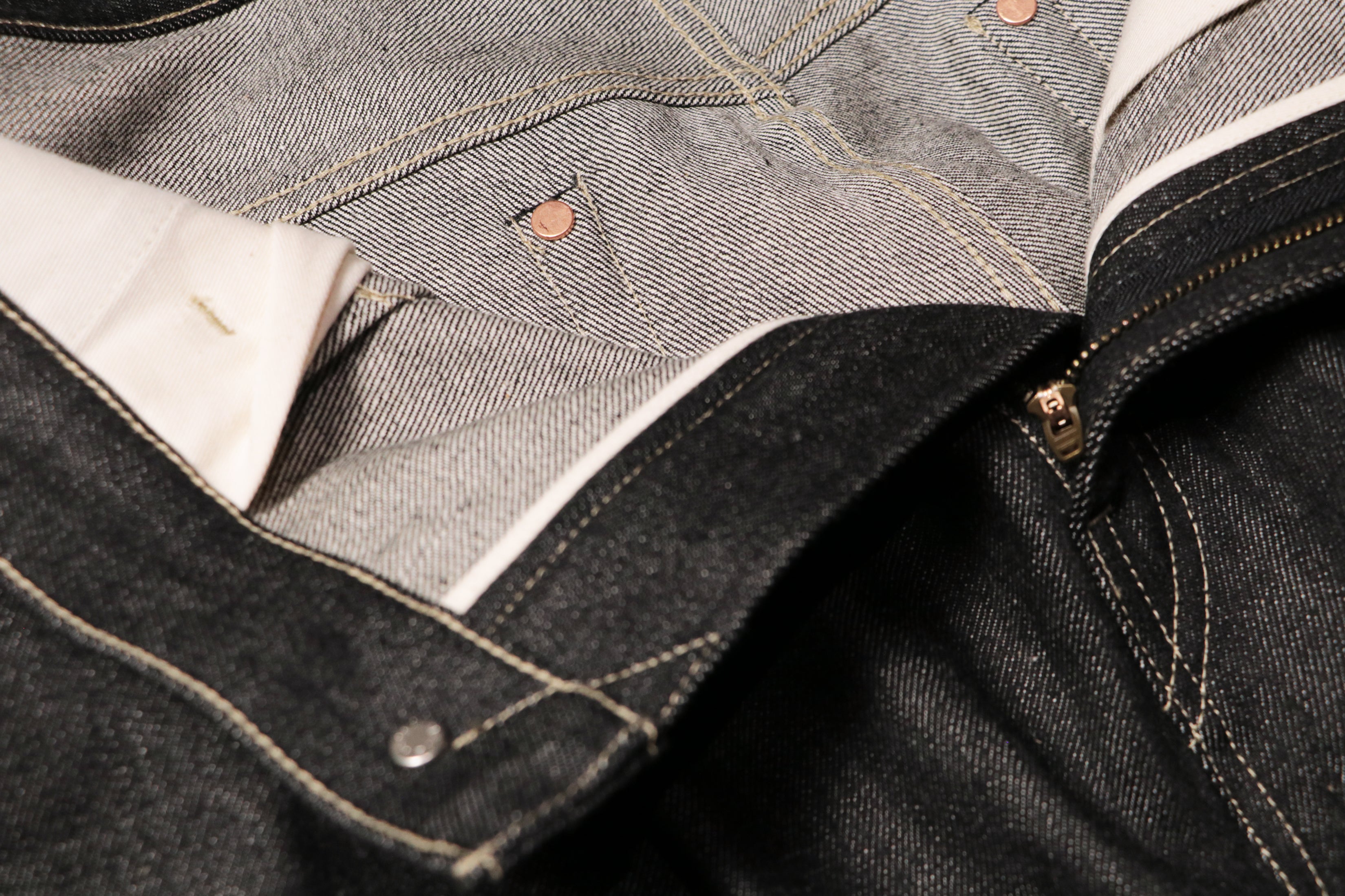 superNova. Wide selvedge jeans - Rigid denim / Black