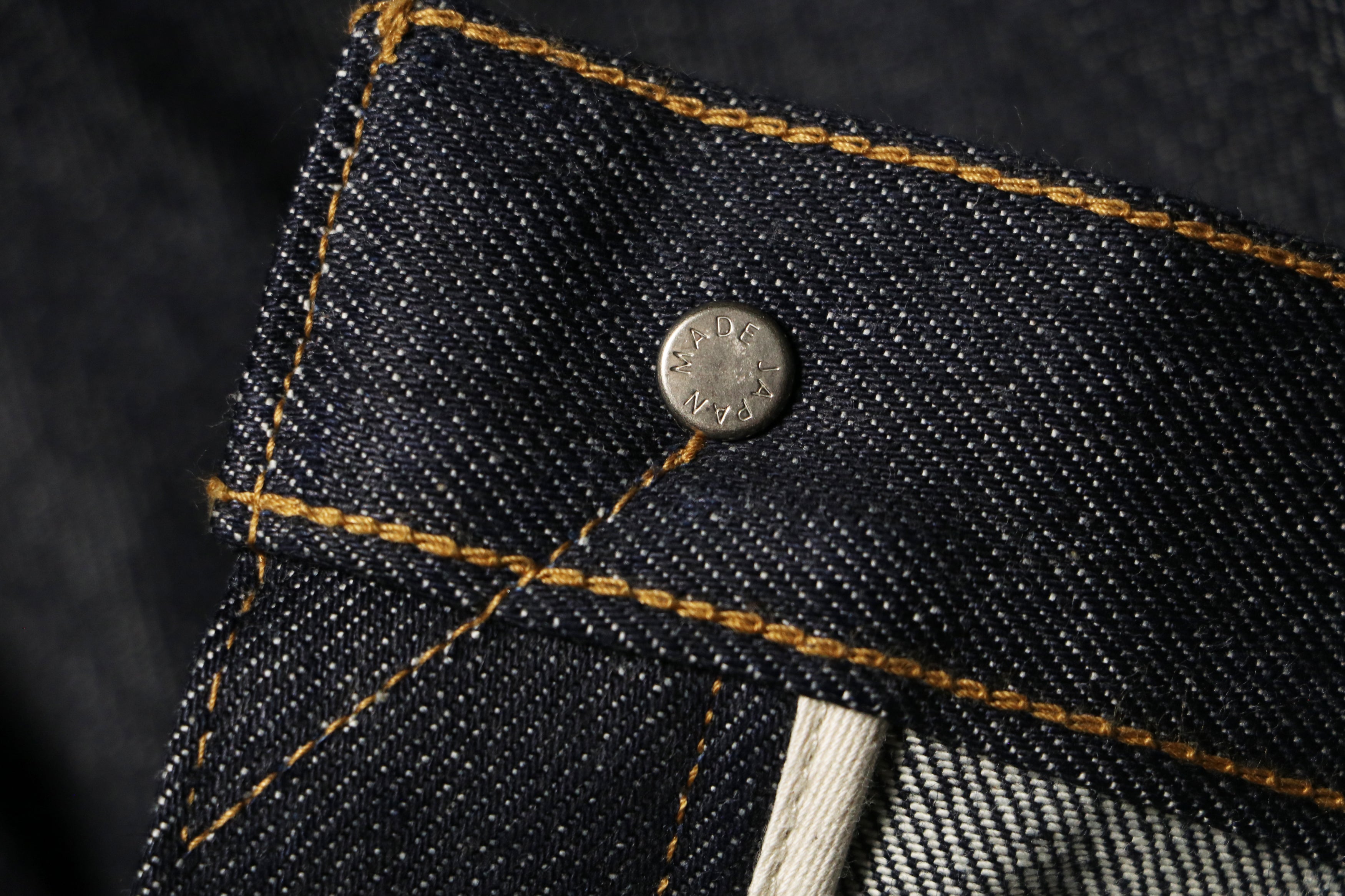 superNova. Wide selvedge jeans - Rigid denim / Indido